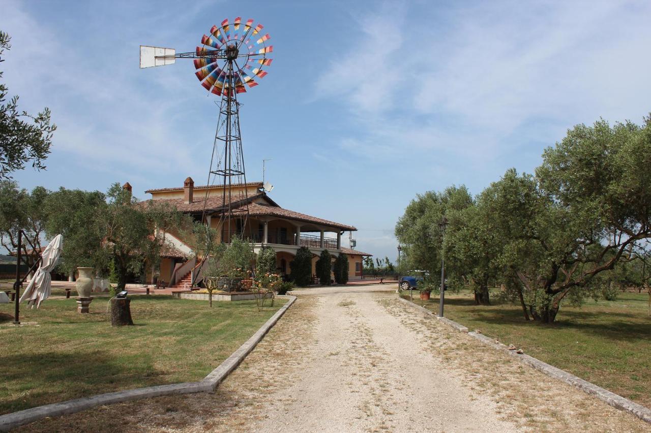 Il Granaio Del Pavone Vila Nepi Exterior foto