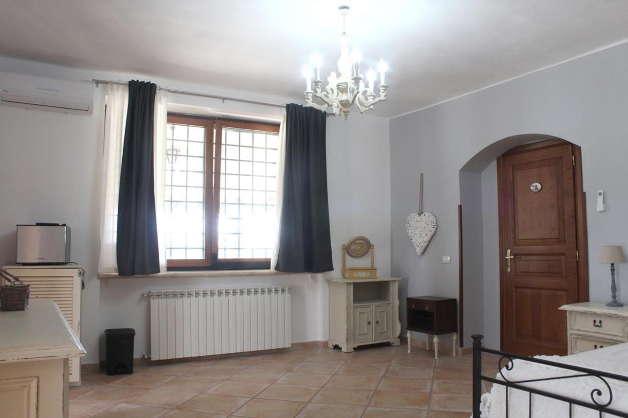 Il Granaio Del Pavone Vila Nepi Exterior foto