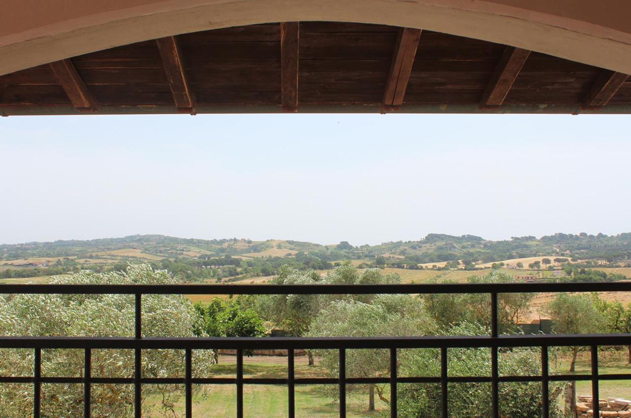 Il Granaio Del Pavone Vila Nepi Exterior foto