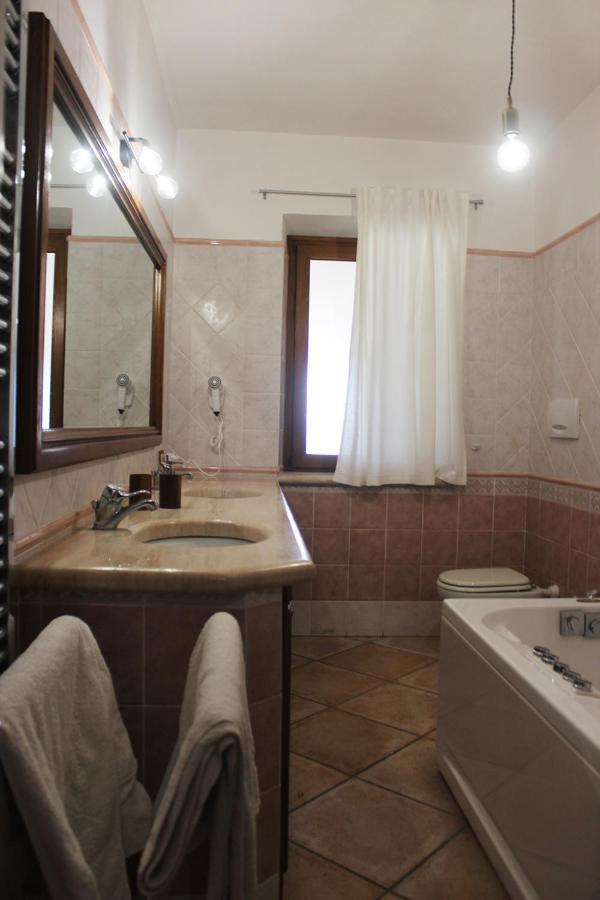 Il Granaio Del Pavone Vila Nepi Exterior foto